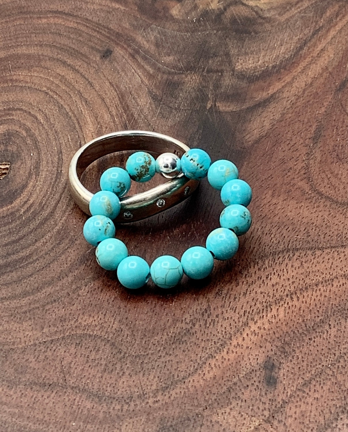 Dyed Magnesite stretch ring with Sterling Silver Bead